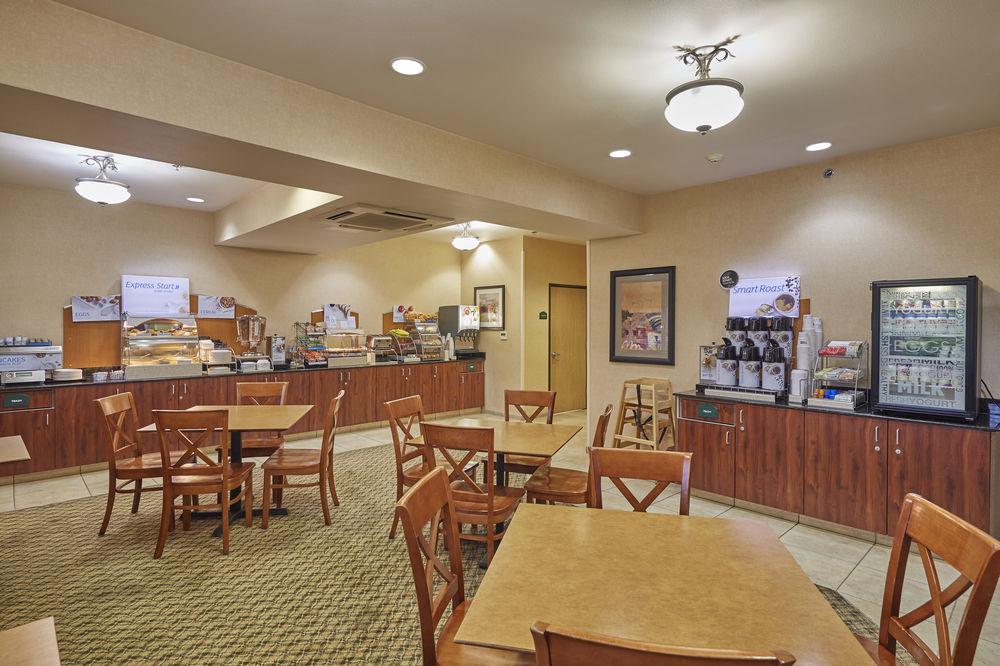 La Quinta Inn & Suites By Wyndham Springfield Exterior foto