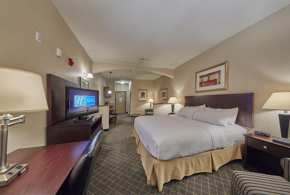 La Quinta Inn & Suites By Wyndham Springfield Exterior foto